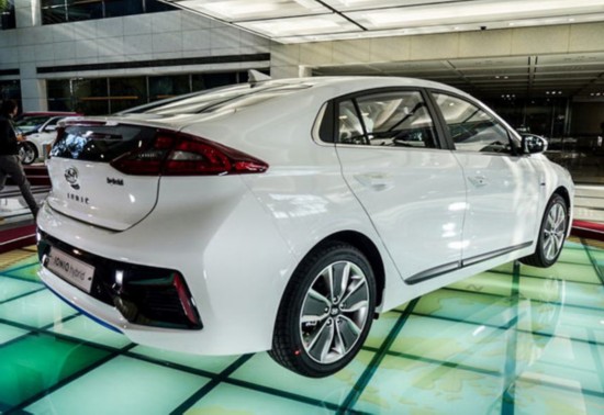 �o�ָ��ͺ� 2016����ֵ���Pע�Ļ��܇-�D17