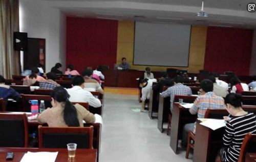 ���������M(j��n)һ��Ҏ(gu��)���ӏ�(qi��ng)�о�����ԇ���������B(y��ng)��������