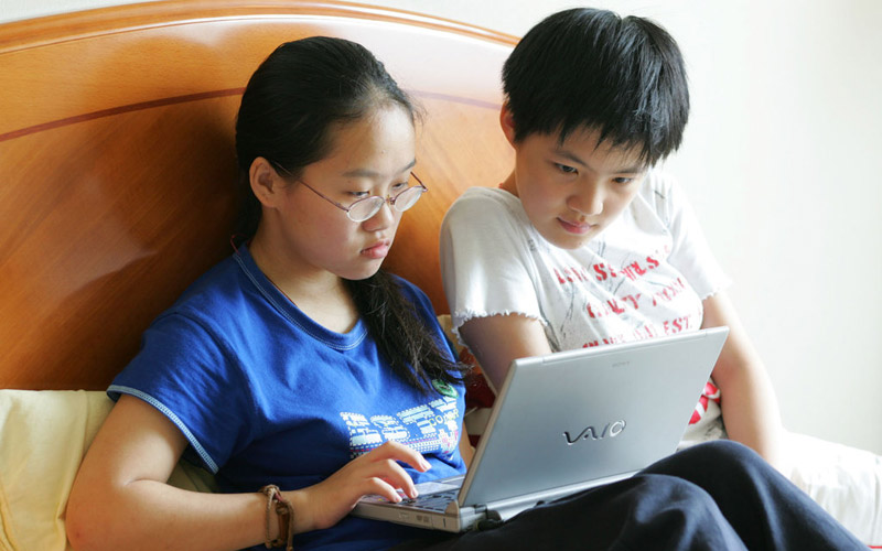 ���ݷ�:���Խo�Ї��⽻�����n��90��