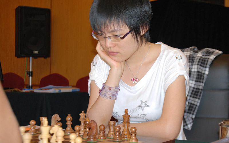 ���ݷ�:���Խo�Ї��⽻�����n��90��