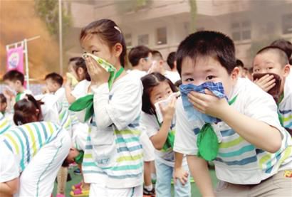 ��������ں���С�W(xu��)�e���_�W(xu��)��һ�n&mdash;&ldquo;������ɢ��������(zh��n)�ݾ�&rdquo;��