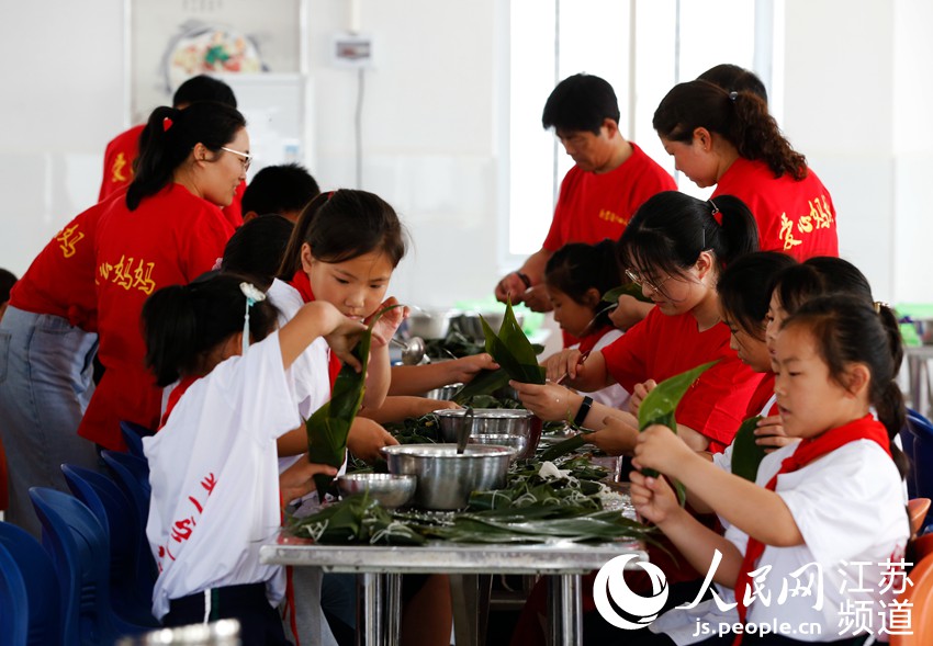 30�������،W(xu��)�����ώ�ָ��(d��o)�°��������S�����z