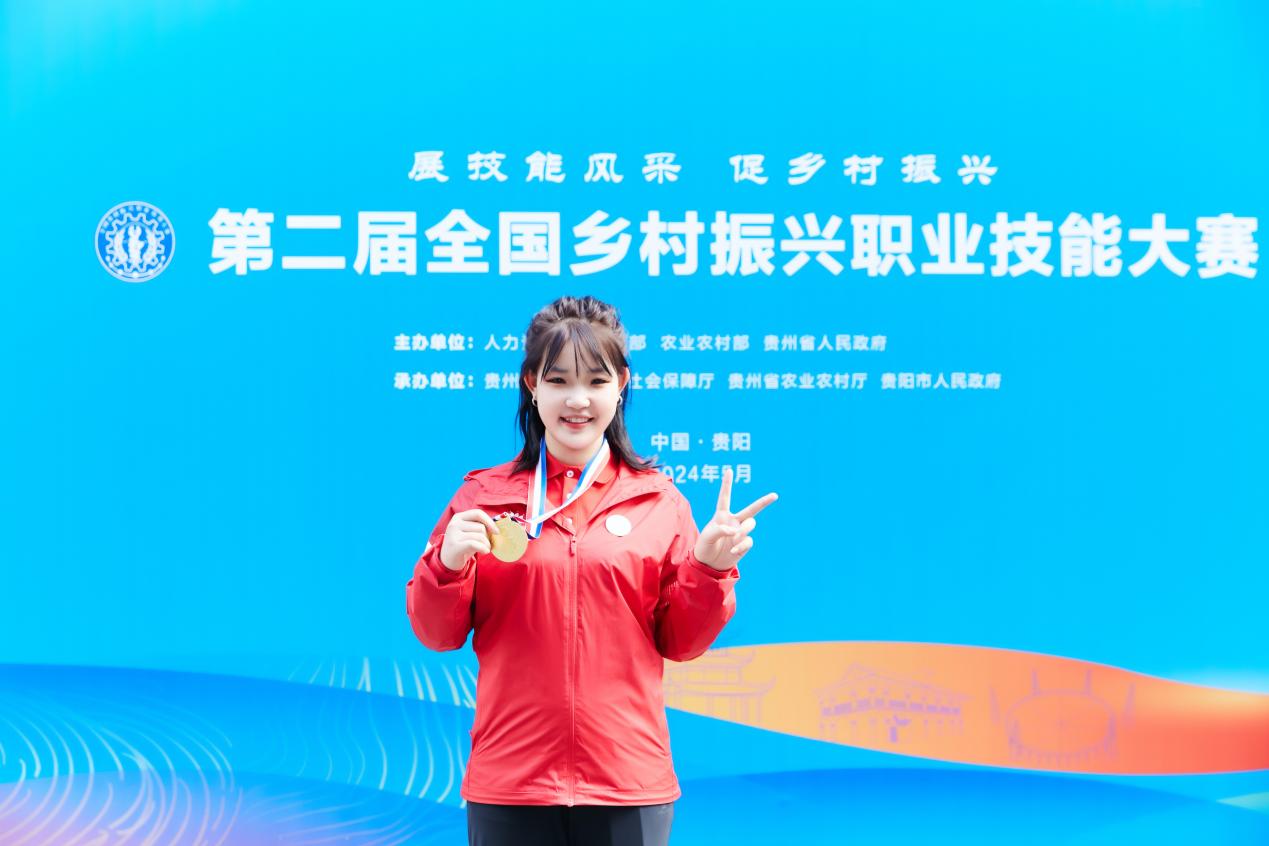 �۽������c����������