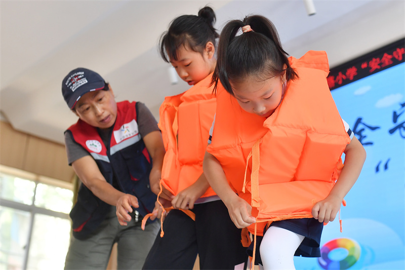 �����f(xi��)��־Ը�߃����W(xu��)�����w����_�����������������I�z