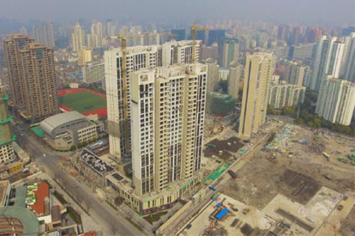 �Ϻ����Ёy�룺���M(f��i)�Jð��&ldquo;�׸��J&rdquo;�����[��