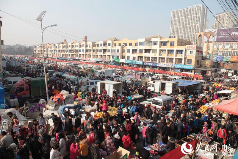 ʼ��1892�����u���󼯣�ÿ���r(n��ng)�v�����ߣ��s���ͳɞ��@������^�ľ��������ڱ����u�����뾰�^��ˮӋ(j��)�����@��(g��)����100����Ěvʷ�󼯼������w��1��16�գ���δ���r(n��ng)�v�D�³��ߣ�������˷����s�����ٴ�ӿ���@��(g��)�����ƾÚvʷ�Ĵ��������@����������L(f��ng)�������zӰ�����f漣�