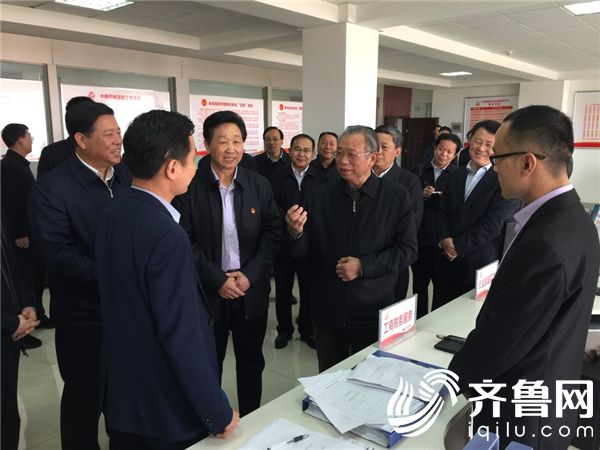 4��7���������x���R���m�Ｏ�F(tu��n)�{(di��o)��