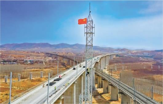 ��ǰ����(j��ng)�^�o�����F·���о�����ʩ������(j��)�R���F���y�c(di��n)���̡����������F·����늡�ʩ�������ɣ���ȫ���_ͨ�춨�ˈ�(ji��n)��(sh��)���A(ch��)������ӛ�߳�����(b��o)����