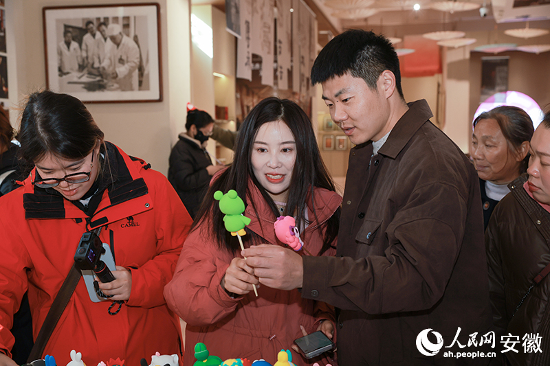 �ο͌�����������ː۲����������W(w��ng)ӛ�� �����z