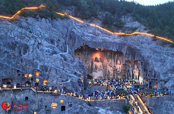 �����Tʯ�� �I��ǧ�ꡱ