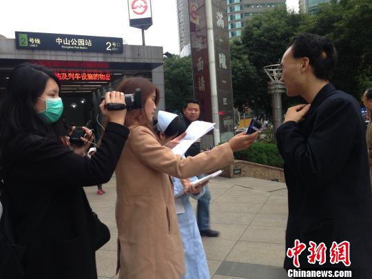 �Ϻ����I(l��ng)��͠�r�����θ�c�������[��