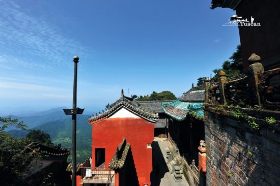 �䮔(d��ng)ɽ�ĹŽ������Qһ�^