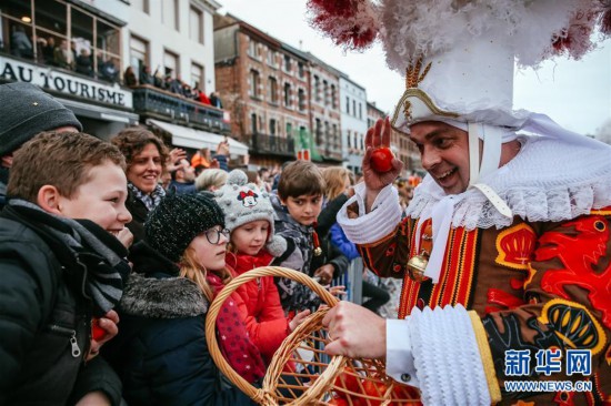 ����(gu��)�H����1�������r(sh��)��ʲ��g��(ji��)ӭ��(l��i)�߳�