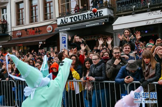 ����(gu��)�H����3�������r(sh��)��ʲ��g��(ji��)ӭ��(l��i)�߳�