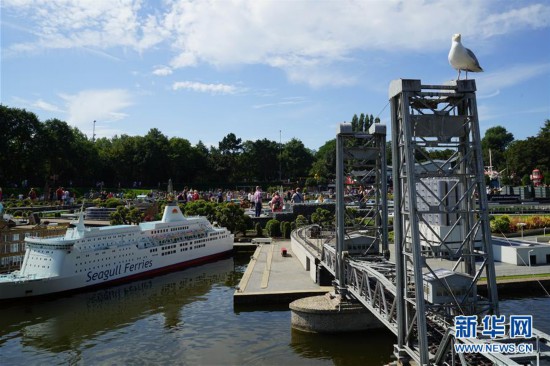 �����H����4�����M(j��n)���m������С�ˇ���