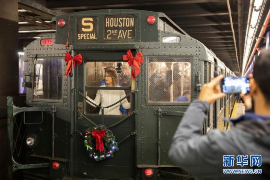 �����H����7���~�s�����f���F