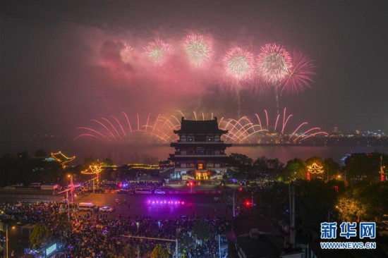 ���������3�������cԪ��