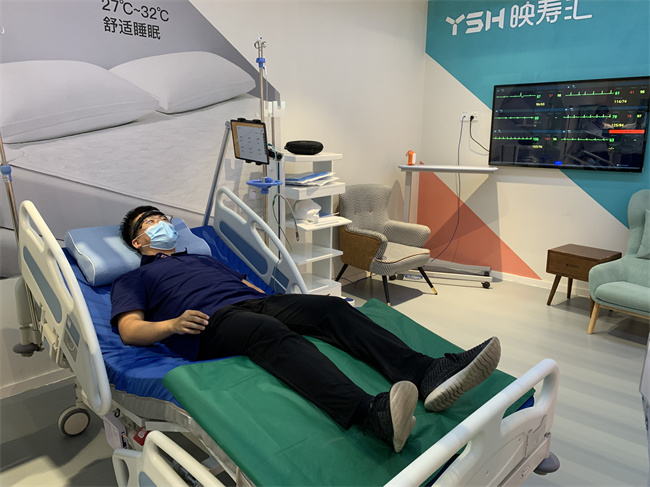 ӳ�ۅRһ������ʹ�c�����ˌ�(sh��)�F(xi��n)����������Մ�z